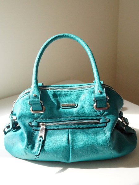 turquoise-bag (450 x 600)