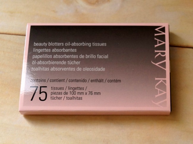 mary-kay-blotting-papers-2-650