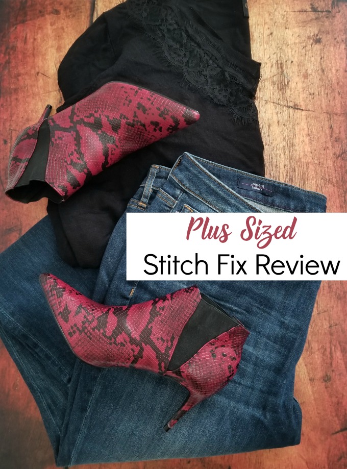 My first Stitch Fix Box and what I thought. From a Plus Sized Angle