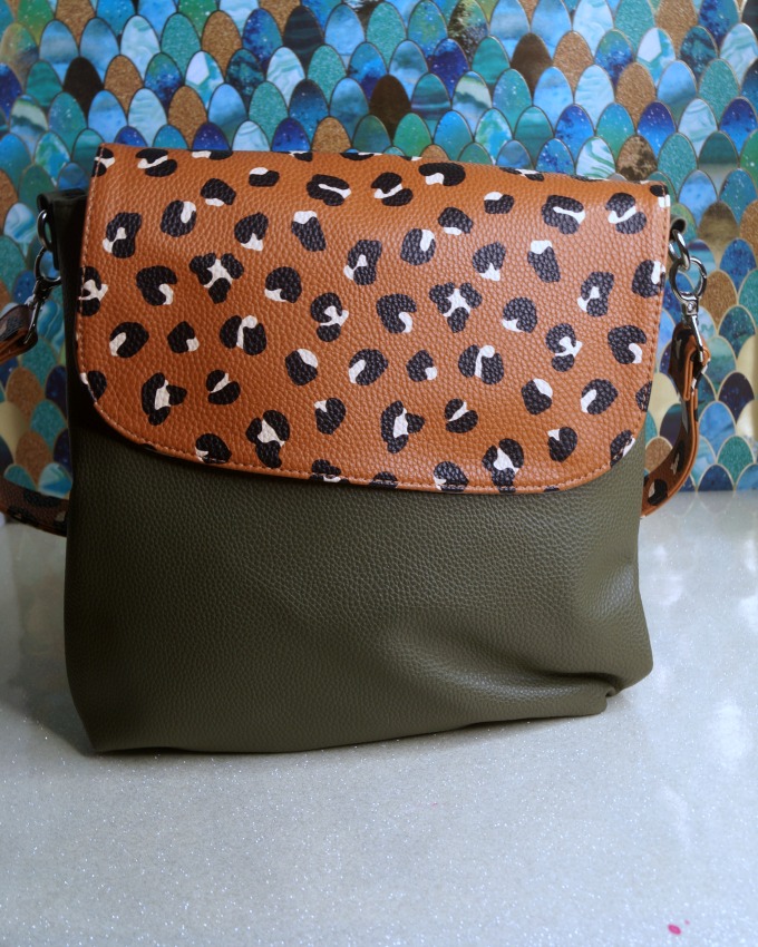 thirty one crossbody purse