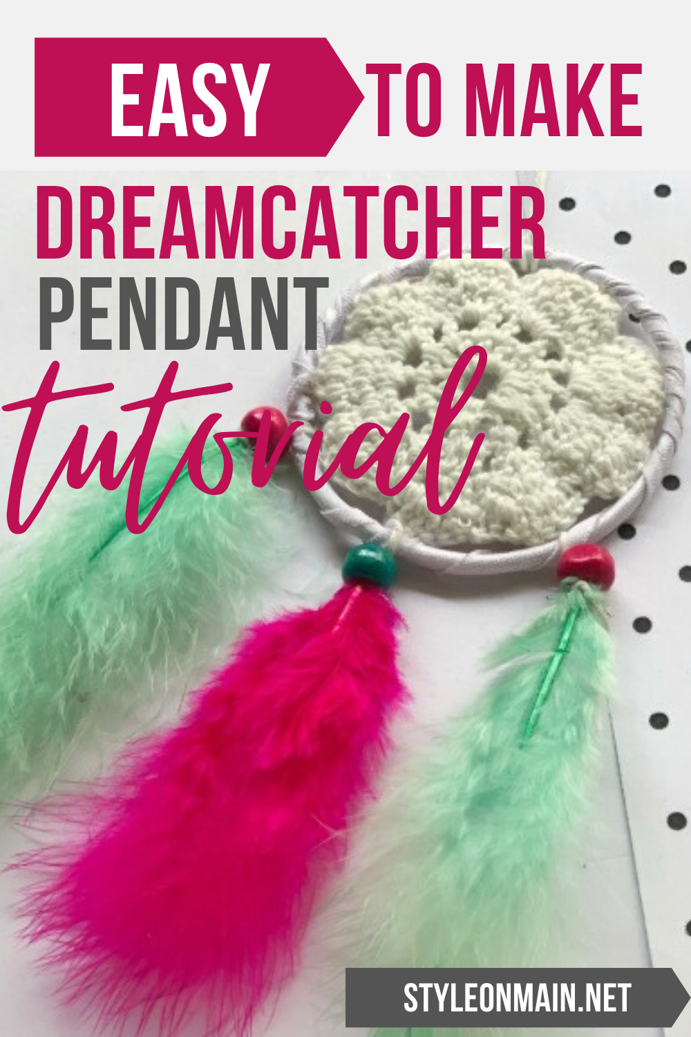 An easy to make Boho Dreamcatcher Necklace tutorial. 