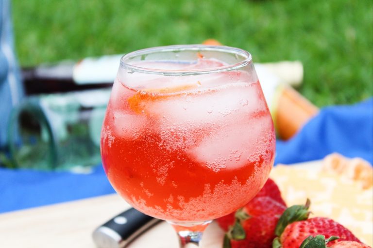 Picnic Punch, an Easy Summer Cocktail Recipe Style on Main