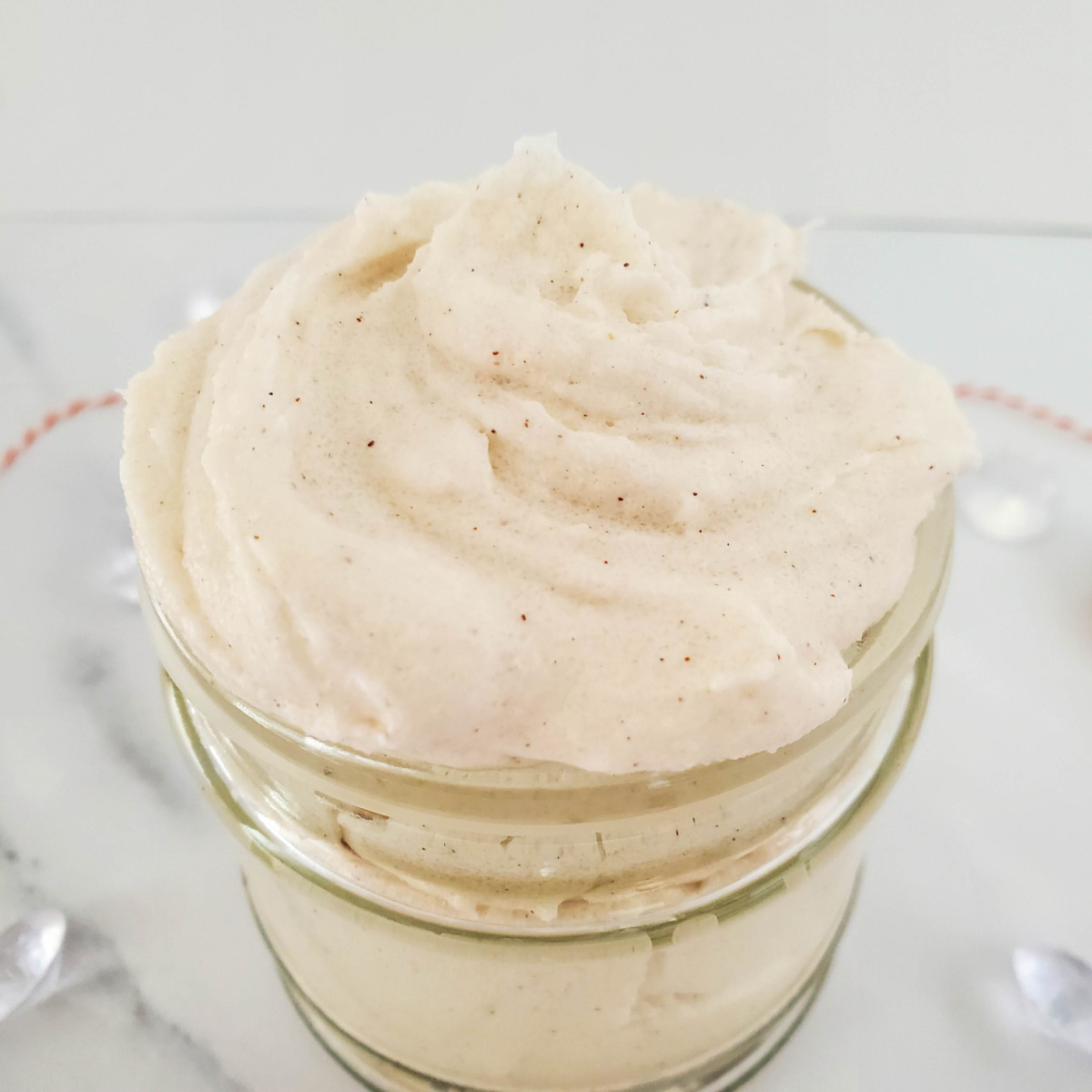 How to Make Pumpkin Spice Whipped Sugar Scrub - Style on Main