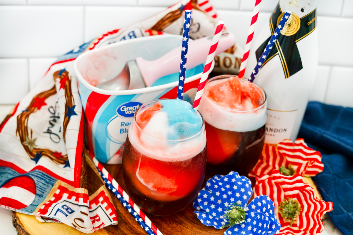 Patriotic champagne floats recipe