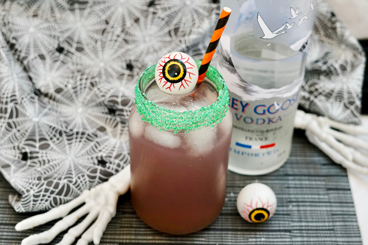 witches brew cocktail