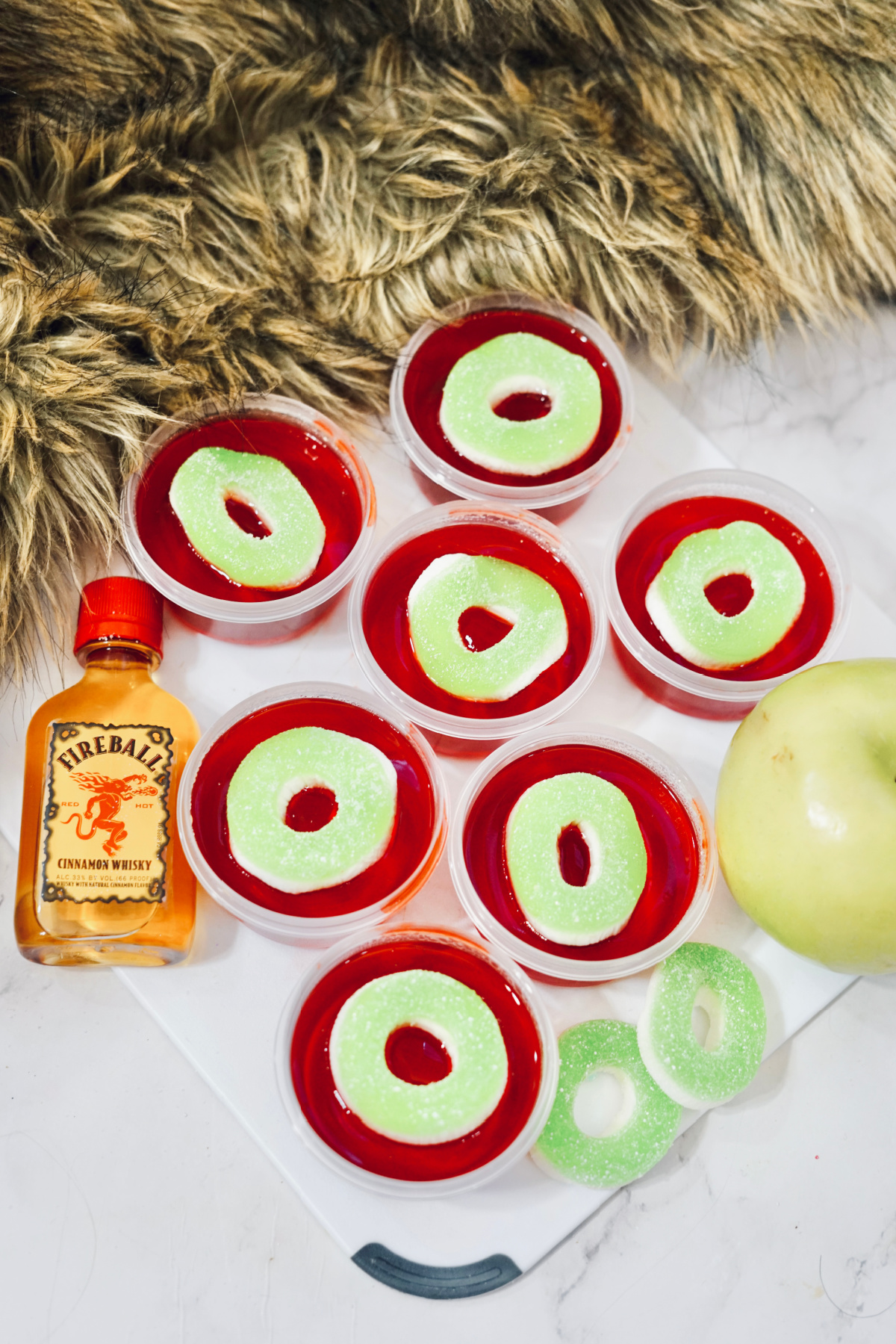 Cinnamon Apple Jello Shots ver