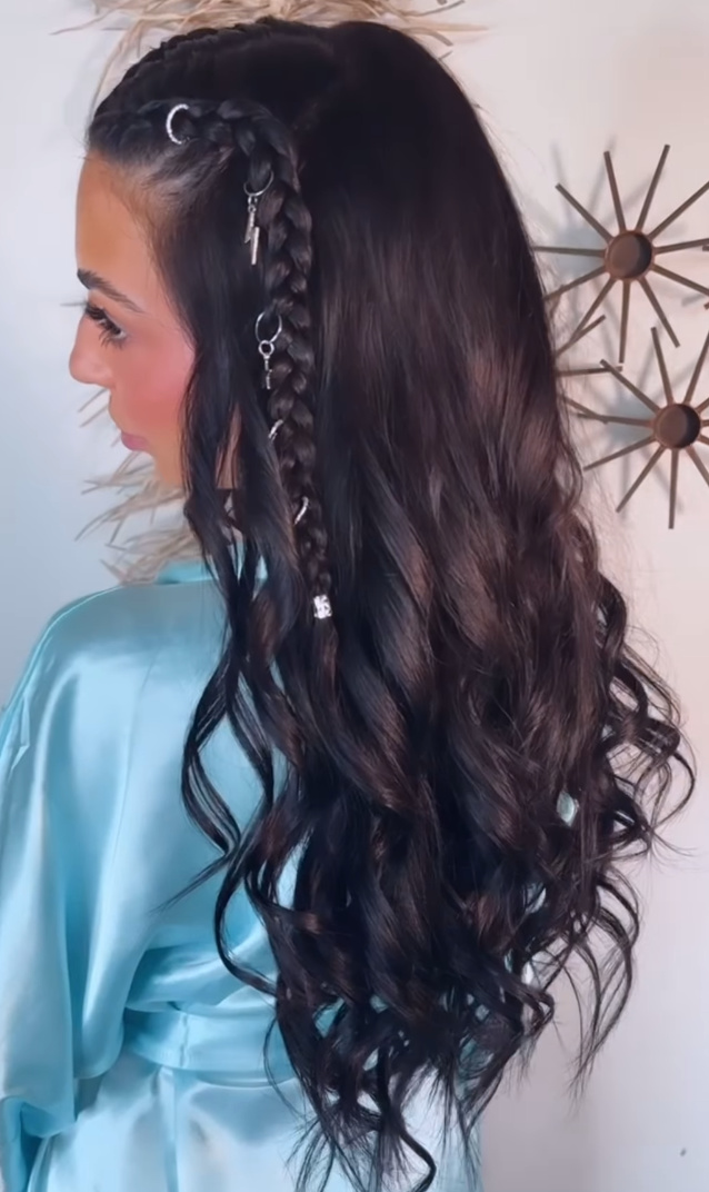 piecy braids and beachy waves hair tutorial