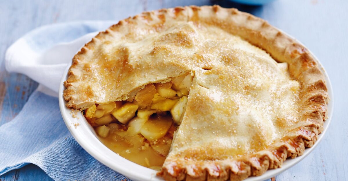 Classic apple pie