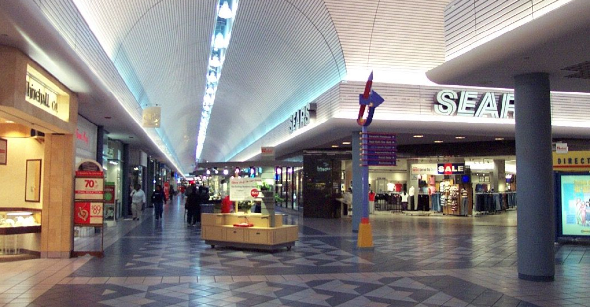 Former Sears Store at Northwest Plaza - St. Ann, Missouri, 2002