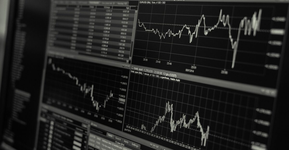 stock trading monitor business finance exchange investment market trade data graph economy financial currency chart information technology profit forex rate foreign exchange analysis statistic funds digital sell earning display blue accounting index management black and white monochrome stock stock stock trading trading trading trading trading business business business finance finance finance finance investment investment market data data data graph economy economy economy financial technology forex