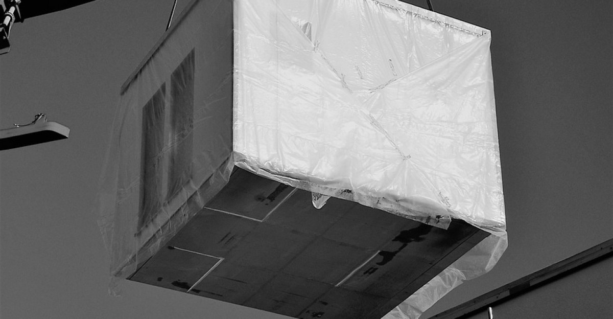 flying space module house architecture tiny house building small crane dice prefabricated house construction site module house tiny house tiny house tiny house tiny house tiny house prefabricated house