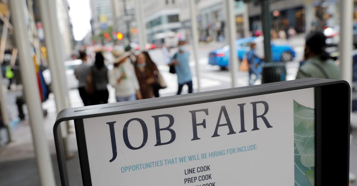 Low US weekly jobless claims assuage fears of labor market
